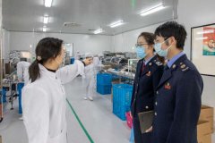 稅務挺身疫情防控和統籌發展第一線
